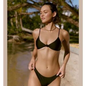 Mikoh Bikini Set - Medium - NWT